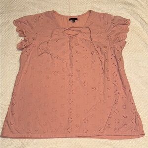 🌸 Lane Bryant Flutter Sleeve Eyelet Blouse – Pastel Pink, Size 14/16